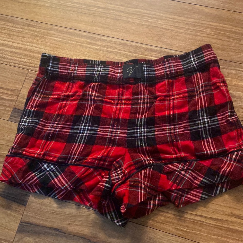 Victoria Secret red plaid glittery pajama shorts medium